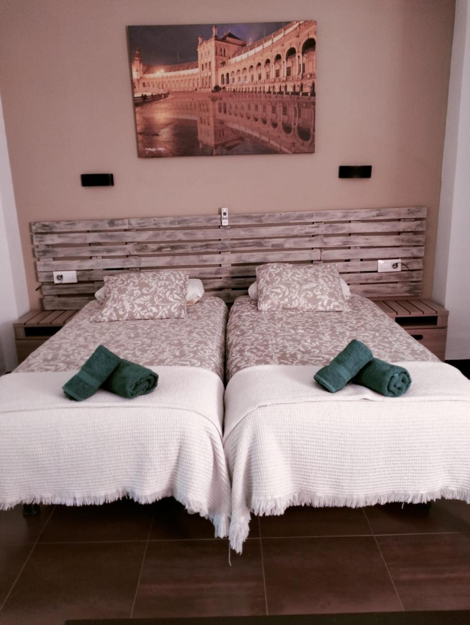 Loft Alameda De Hercules เซบีญา ภายนอก รูปภาพ